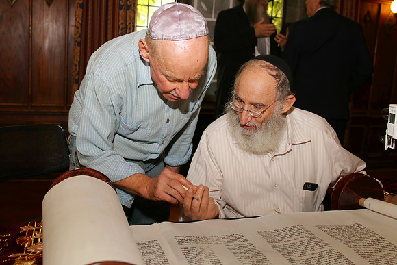 UofCTorah-A111
