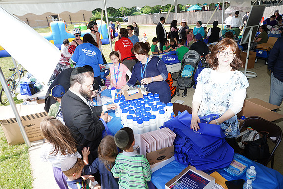 Refuah311HealthFair-B17