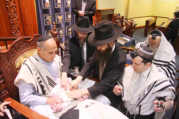 YitzchakBrit-B23