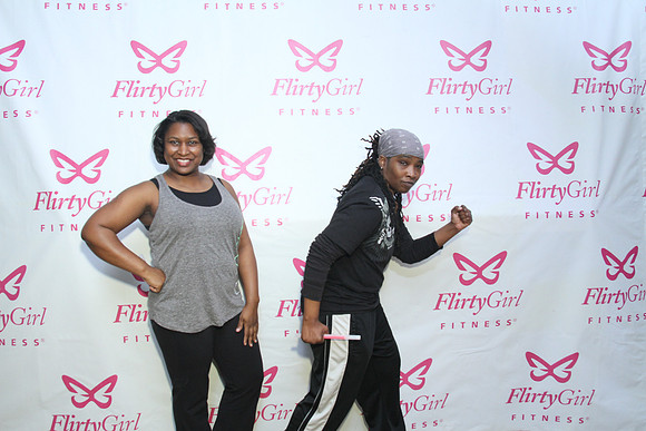FlirtyGirlTour-B10