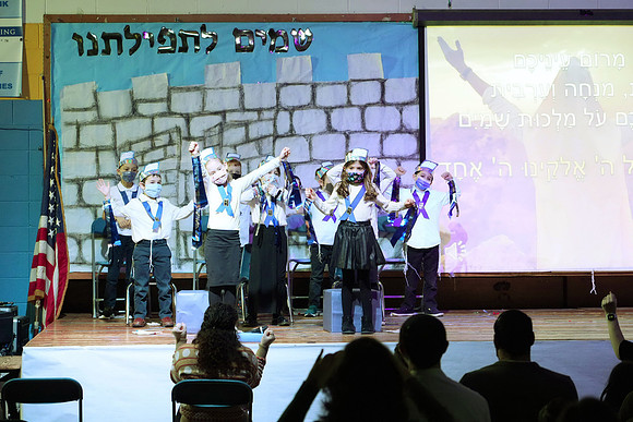 HT-Siddur-Class1B-13
