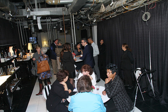 WarrenBarrGrandOpening-B052