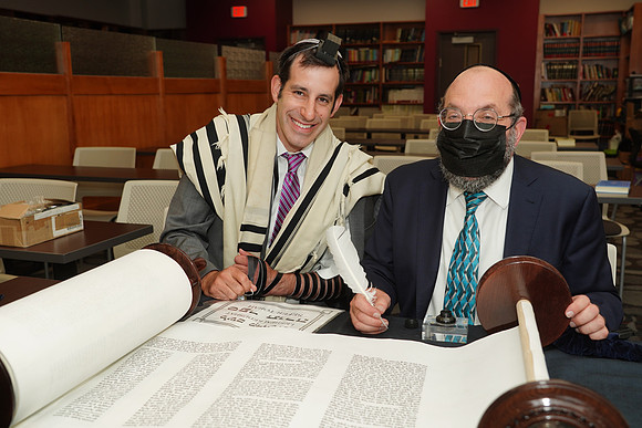KormanTorah-D019
