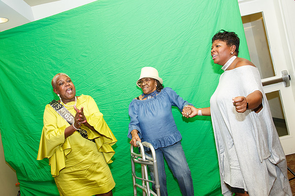 Hudson65thBDay-B075