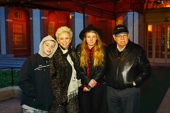 KramerNYE2015-B32