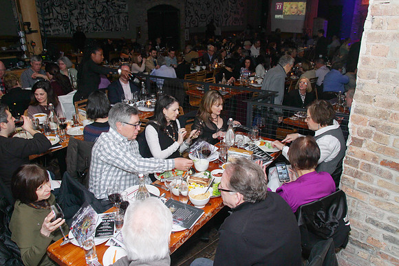DowntownSederChiCityWinery-B32