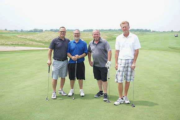 ChooseChicagoGolf-B042