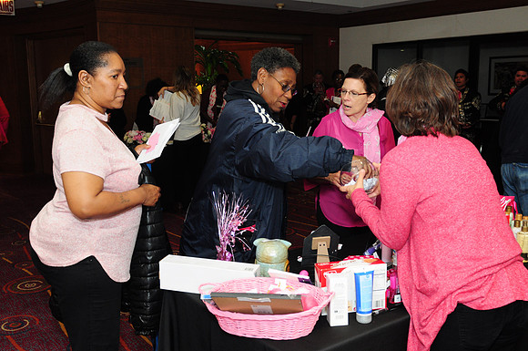 BreastCancerAwareness-B020