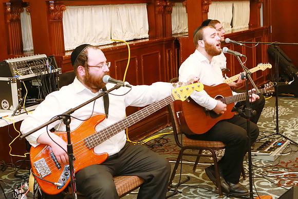 YeshivaDerechHatorah-B36
