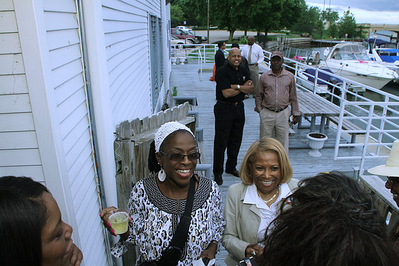 CBAMixNMingle2011-C03