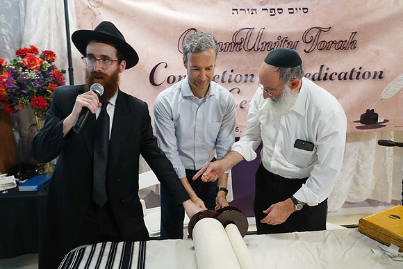 TorahDedicationEastLakeviewChabad-B038