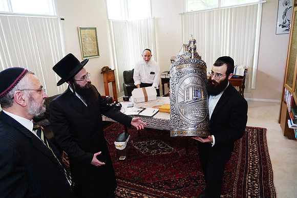 VeitzenerKollelTorah-A050