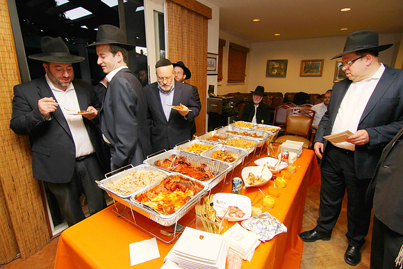 VeitzenerKollelReception-B074