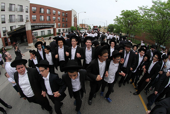 YeshivaTiferesTzviStudent-A041