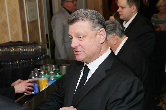 KramerNYE2015-C002