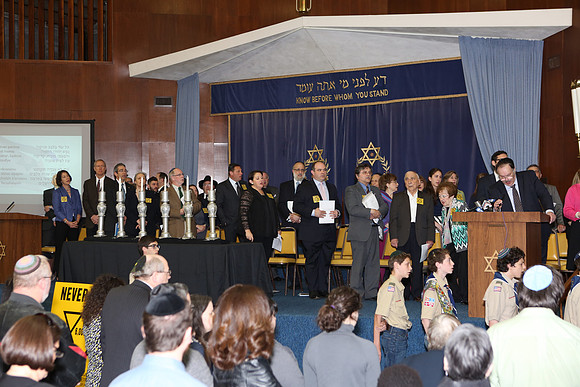 HolocaustMemorialCommemoration-A062
