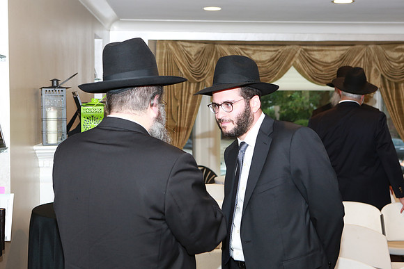 YeshivasDerechHaTorah-B074