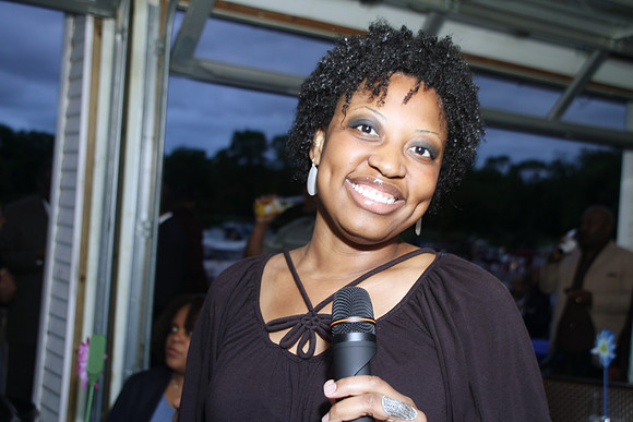 CBAMixNMingle2011-A23