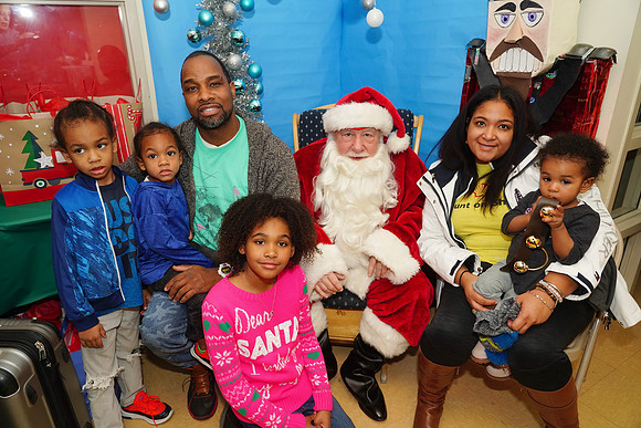 RotarySantaEasterSeals-A22