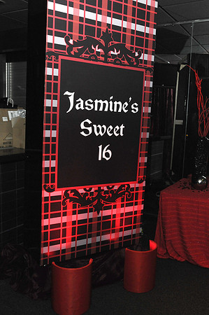 JordanSweet16-A02