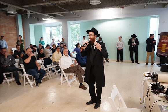 TorahDedicationEastLakeviewChabad-B024
