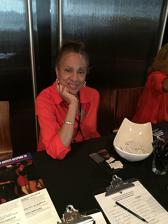 GuardsmenConvention-Selfies_K034