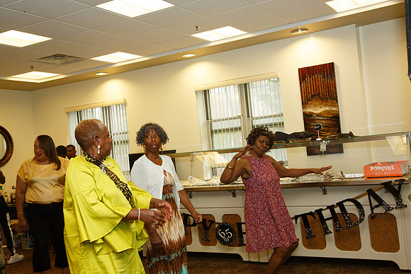 Hudson65thBDay-B074