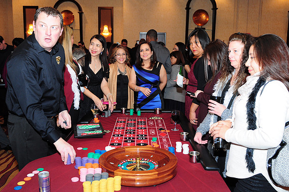 GlenHealthcareCasinoNight-B032