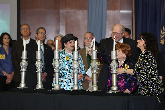 HolocaustMemorialCommemoration-A091