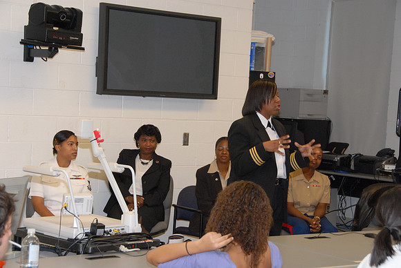 Women of Color in Flight -WP-A31