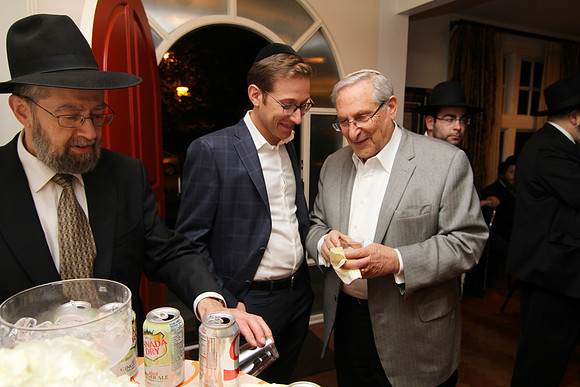 VeitzenerKollelReception-B077
