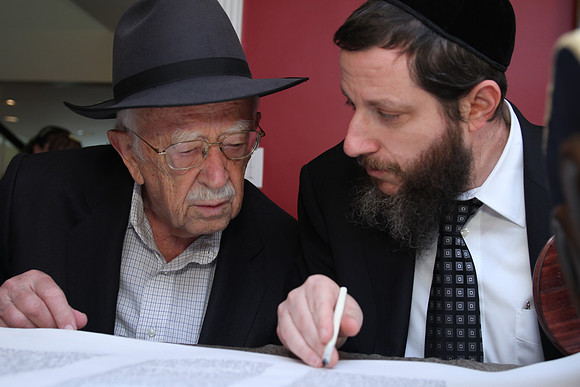 KhalChodorovTorah-A026
