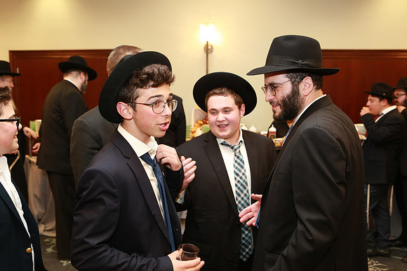YeshivaDerechHatorah-B29