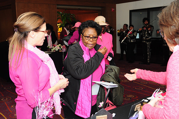 BreastCancerAwareness-B033