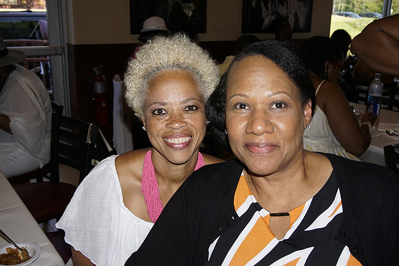 DonnaLeak50thBDay-B055