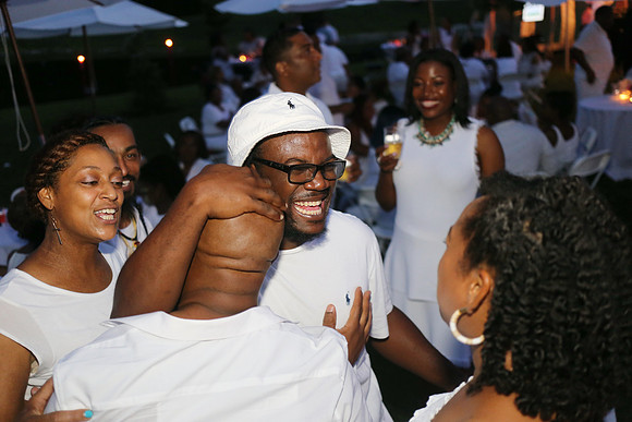 DrellaTommyWhiteParty-B01