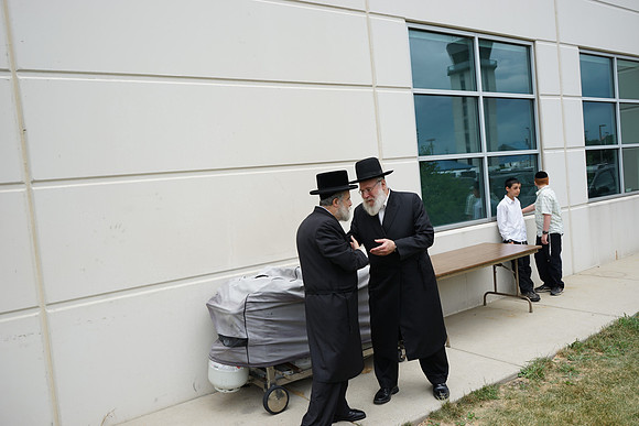 BoyanerRebbe-A16