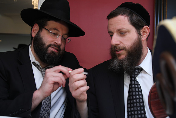 KhalChodorovTorah-A030