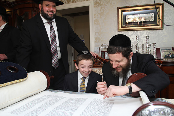 KnopfTorah-A037