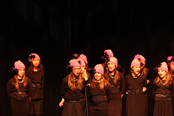 ArieCrownErevShira-0-47