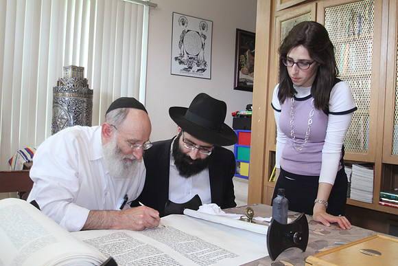 VeitzenerKollelTorah-A100