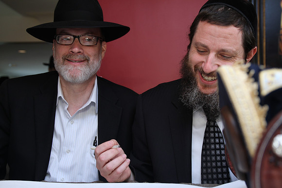 KhalChodorovTorah-A028