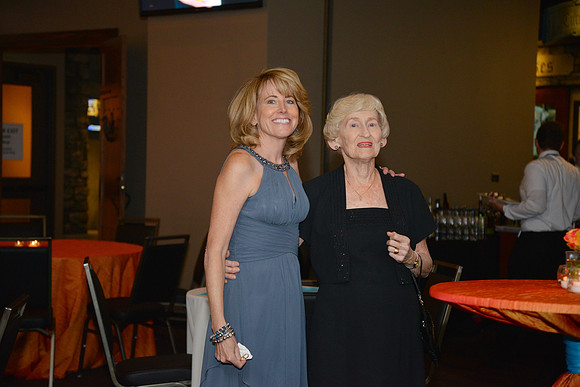 DianaCWeddingReception-B017