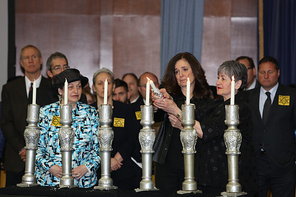 HolocaustMemorialCommemoration-A092