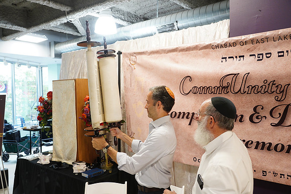 TorahDedicationEastLakeviewChabad-B035