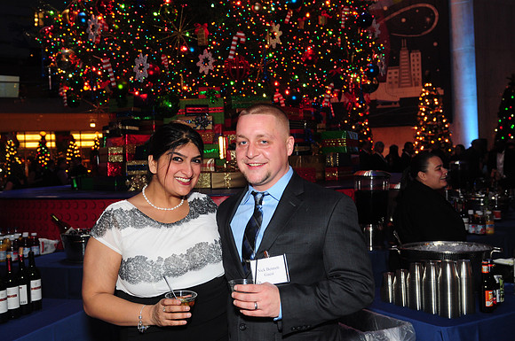 FayServicingHParty-B086