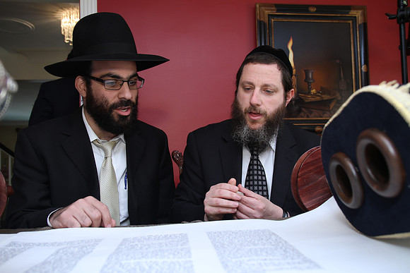 KhalChodorovTorah-A080