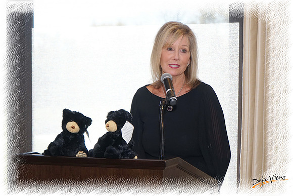 BearNecessitiesLuncheon SP09
