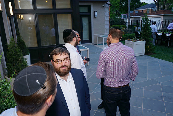 ShlomysClubBenefit-B10