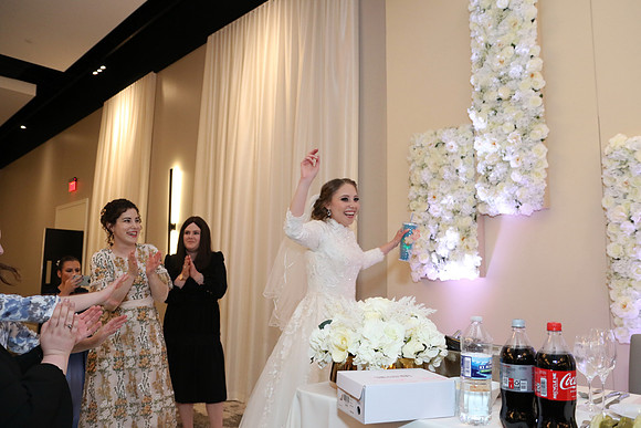 ShkolnikovWedding-I01